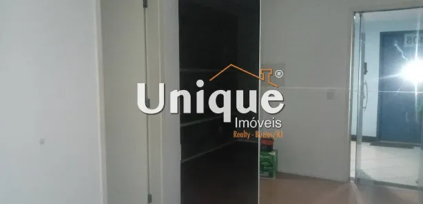 Sala Comercial para venda ou aluguel, 40m² no Centro, Cabo Frio