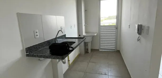 Apartamento com 2 Quartos para alugar, 52m² no Planalto, Manaus