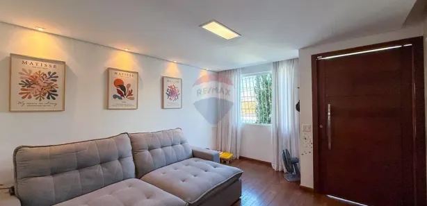 Casa com 3 Quartos à venda, 300m² no Caiçara-Adelaide, Belo Horizonte