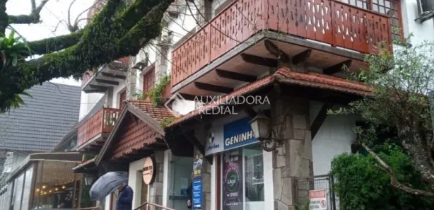 Sala Comercial à venda, 44m² no Centro, Gramado