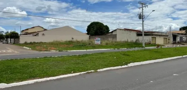 Lote/Terreno para alugar, 901m² no Jardim Mariliza, Goiânia