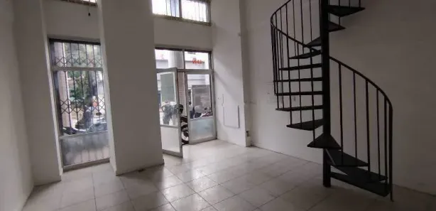 Ponto Comercial para alugar, 80m² no Savassi, Belo Horizonte