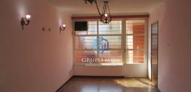 Imóvel Comercial com 6 Quartos para alugar, 320m² no Vila Augusta, Sorocaba