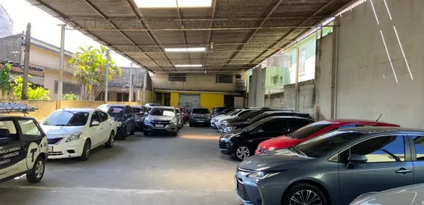 Galpão/Depósito/Armazém com 3 Quartos para alugar, 149m² no Centro, Nova Iguaçu