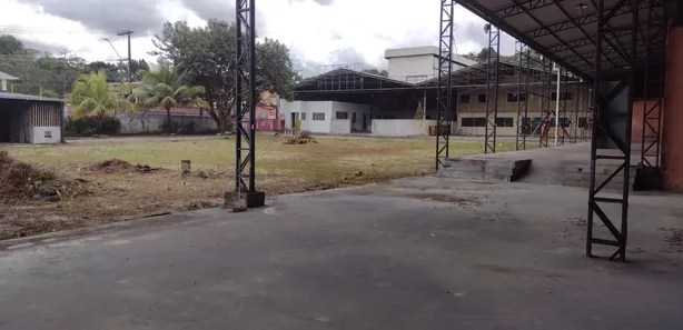 Galpão/Depósito/Armazém para venda ou aluguel, 4100m² no Nova Cidade, Manaus