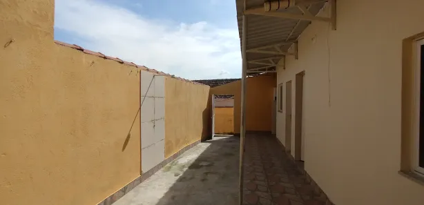 Casa com 1 Quarto para alugar, 35m² no Chacrinha, Nova Iguaçu