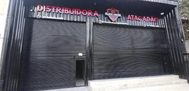 Galpão/Depósito/Armazém para venda ou aluguel, 740m² no Realengo, Rio de Janeiro