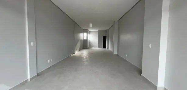 Imóvel Comercial para alugar, 62m² no Cruzeiro, Caxias do Sul