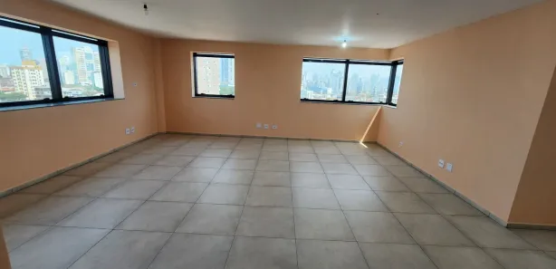 Sala Comercial para alugar, 110m² no Boqueirão, Santos