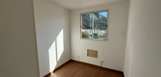Apartamento com 2 Quartos para alugar, 47m² no Jacarepaguá, Rio de Janeiro