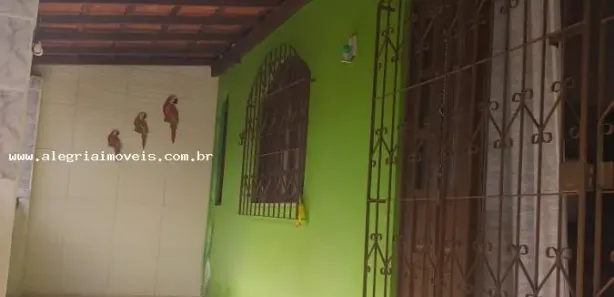 Casa com 3 Quartos à venda, 174m² no Itapuã, Salvador