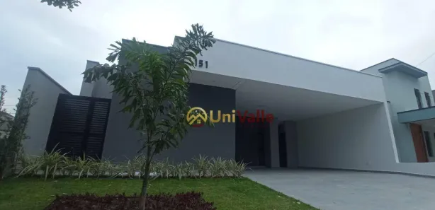 Casa de Condomínio com 3 Quartos à venda, 180m² no Castelo, Tremembé