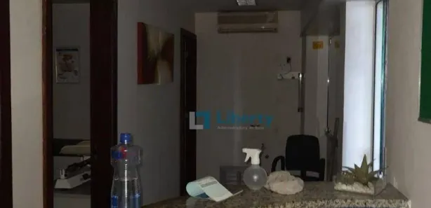 Ponto Comercial para venda ou aluguel, 36m² no Alcântara, São Gonçalo