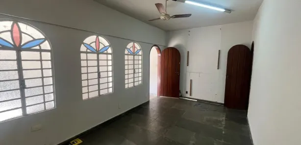 Casa com 4 Quartos para alugar, 372m² no Comiteco, Belo Horizonte