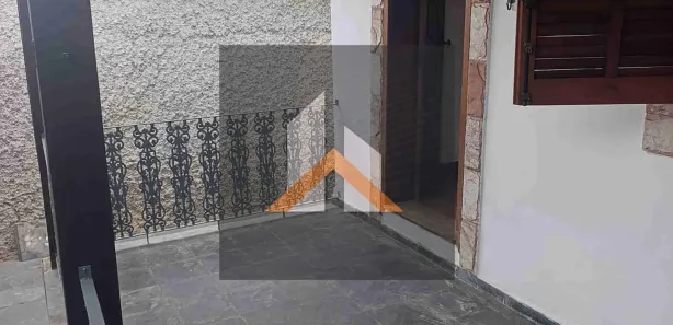 Casa com 3 Quartos para alugar, 200m² no Paraíso, Belo Horizonte