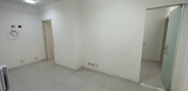 Sala Comercial para alugar, 30m² no Funcionários, Belo Horizonte