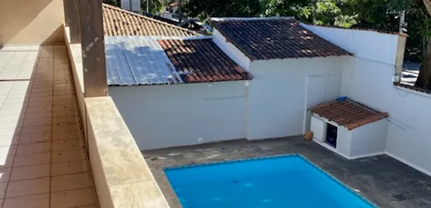 Imóvel Comercial com 4 Quartos para venda ou aluguel, 600m² no Parque Burle, Cabo Frio