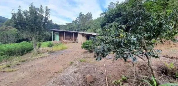 Fazenda/Sítio com 3 Quartos à venda, 90000m² no , Caraá