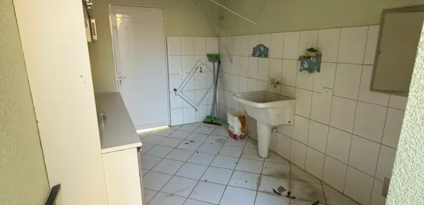 Casa de Condomínio com 3 Quartos para alugar, 150m² no Parque 9 de Julho, São Roque