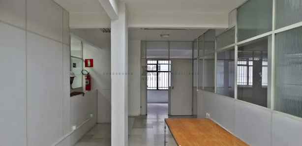 Sala Comercial para alugar, 110m² no São Pedro, Belo Horizonte