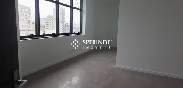 Sala Comercial para alugar, 51m² no São Pelegrino, Caxias do Sul