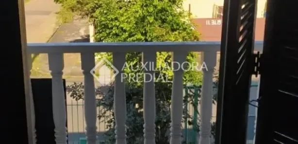 Sobrado com 3 Quartos à venda, 130m² no Jardim do Bosque, Cachoeirinha