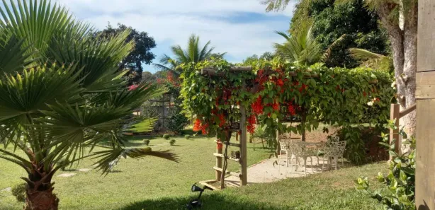 Fazenda/Sítio com 6 Quartos para alugar, 600m² no , Juatuba