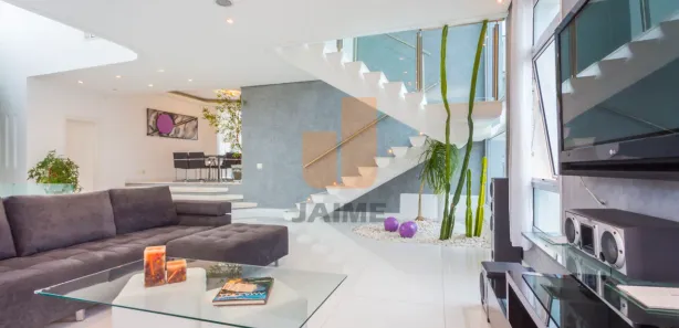 Sobrado com 4 Quartos à venda, 550m² no Tamboré, Santana de Parnaíba