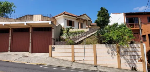 Casa com 4 Quartos à venda, 950m² no Centro, Porto União