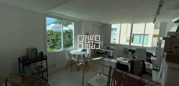 Sala Comercial à venda, 30m² no São Francisco, Niterói