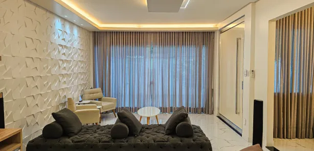 Casa com 4 Quartos à venda, 350m² no Aleixo, Manaus