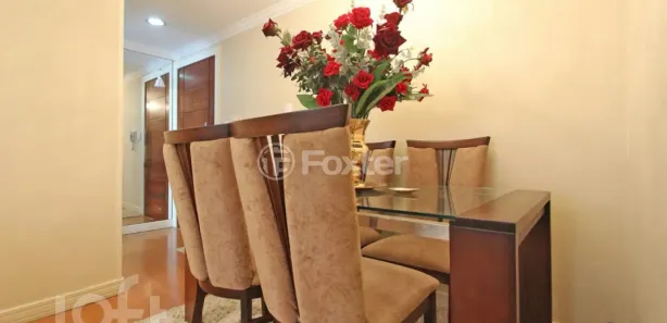 Apartamento com 2 Quartos à venda, 57m² no Humaitá, Porto Alegre
