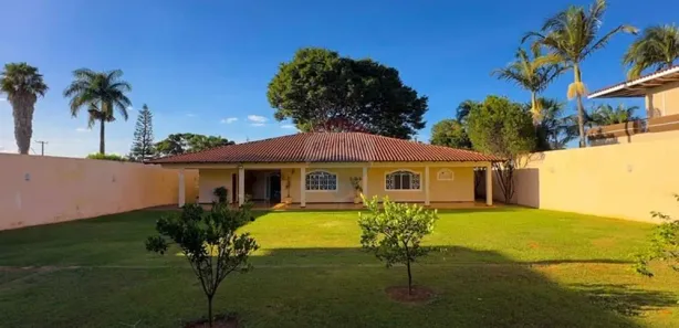 Casa com 3 Quartos à venda, 324m² no Taguatinga Sul, Brasília