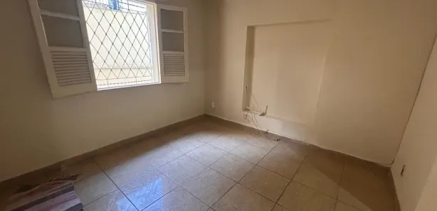 Casa com 2 Quartos para alugar, 70m² no Cruzeiro, Belo Horizonte