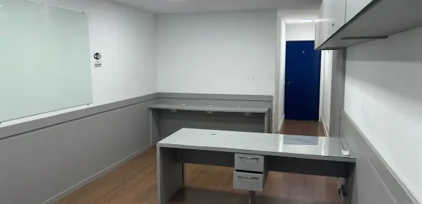 Sala Comercial para alugar, 30m² no Centro, Cabo Frio