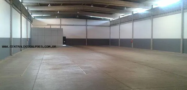 Galpão/Depósito/Armazém para alugar, 750m² no Pirajá, Salvador