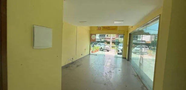 Ponto Comercial para alugar, 60m² no Taquara, Rio de Janeiro