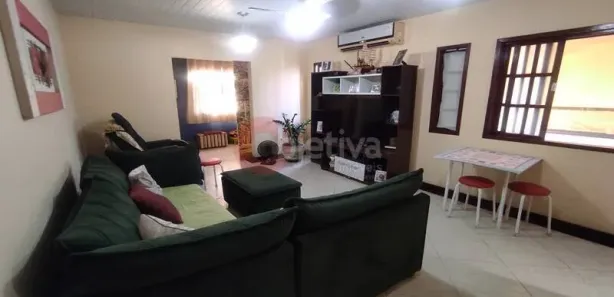 Casa com 2 Quartos para alugar, 100m² no Jardim Caiçara, Cabo Frio
