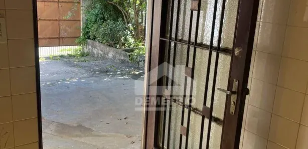 Casa com 3 Quartos à venda, 220m² no Parque Jaraguá, Taubaté