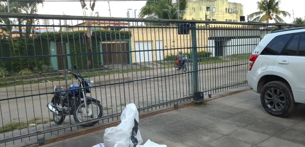Apartamento com 3 Quartos para alugar, 74m² no Candeias, Jaboatão dos Guararapes