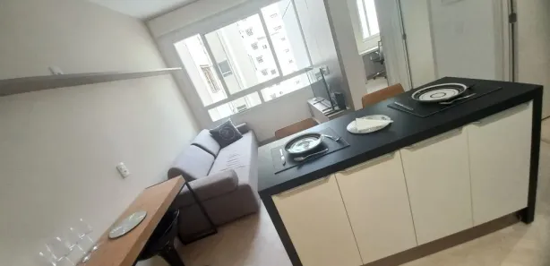 Apartamento com 2 Quartos para alugar, 2000m² no Centro, Belo Horizonte