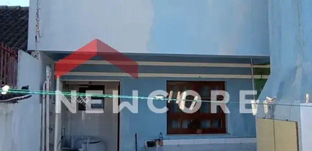 Sobrado com 2 Quartos à venda, 72m² no Jardim do Bosque, Cachoeirinha