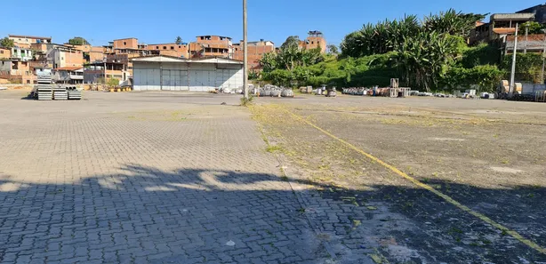 Lote/Terreno para alugar, 17000m² no Águas Claras, Salvador