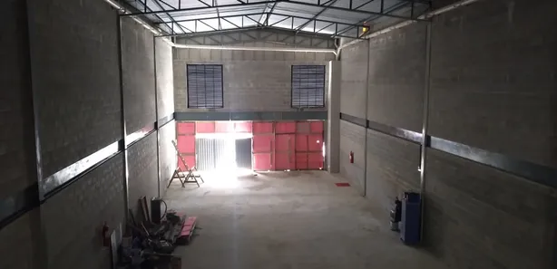 Galpão/Depósito/Armazém para alugar, 10m² no Centro, Nova Iguaçu
