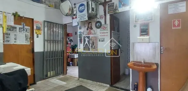 Sala Comercial à venda, 149m² no Vila Mathias, Santos