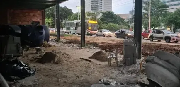 Ponto Comercial para alugar, 300m² no Centro, Nova Iguaçu