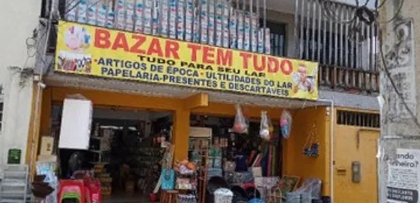 Galpão/Depósito/Armazém com 4 Quartos para alugar, 200m² no Jacarepaguá, Rio de Janeiro