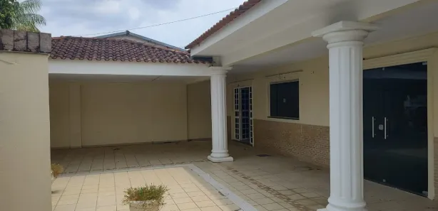 Casa com 4 Quartos à venda, 435m² no Aleixo, Manaus