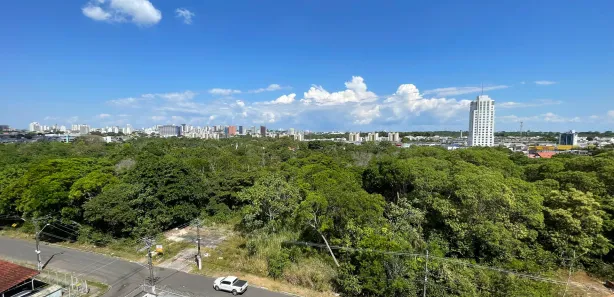 Apartamento com 3 Quartos para alugar, 82m² no Dom Pedro I, Manaus