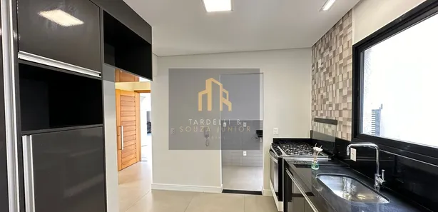 Casa de Condomínio com 4 Quartos para venda ou aluguel, 178m² no Vila Oliveira, Mogi das Cruzes